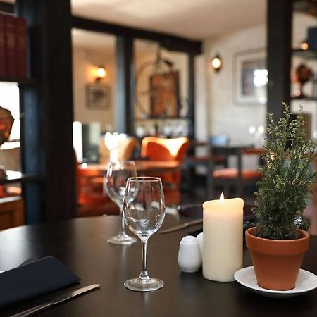 The Rising Sun Hotel Coltishall Екстериор снимка