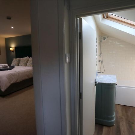 The Rising Sun Hotel Coltishall Стая снимка
