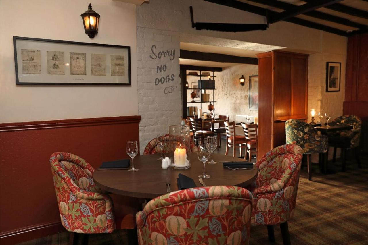 The Rising Sun Hotel Coltishall Екстериор снимка