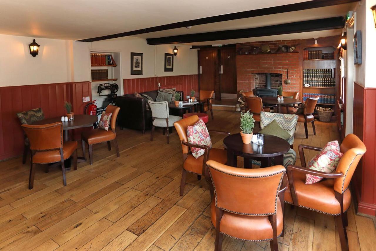 The Rising Sun Hotel Coltishall Екстериор снимка